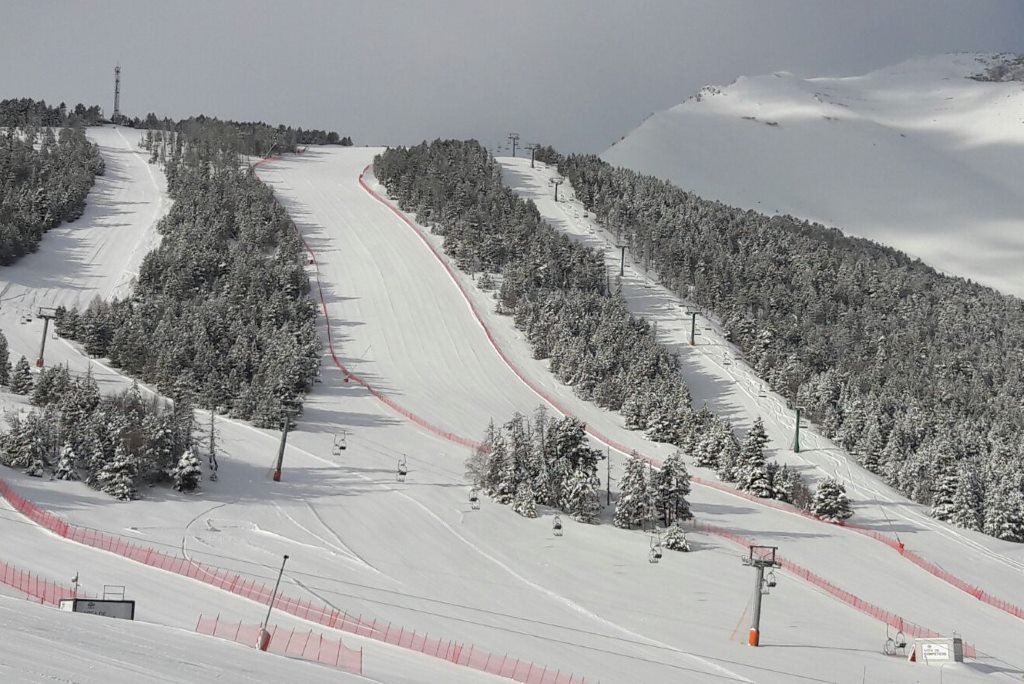 Escola d'esquí Espot base estació #2